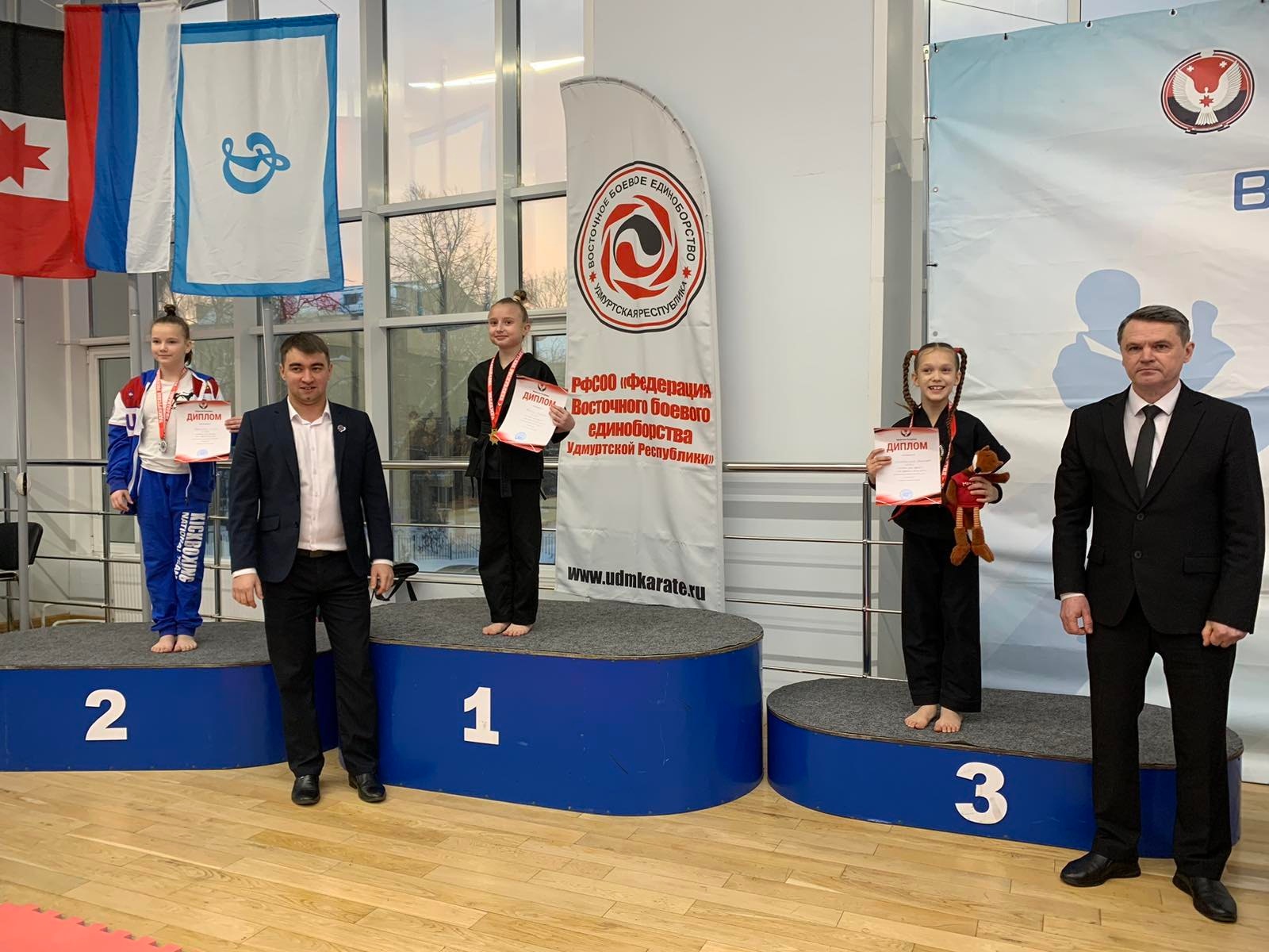 Победа на Всероссийских соревнованиях по кикбоксингу в г.Ижевск.