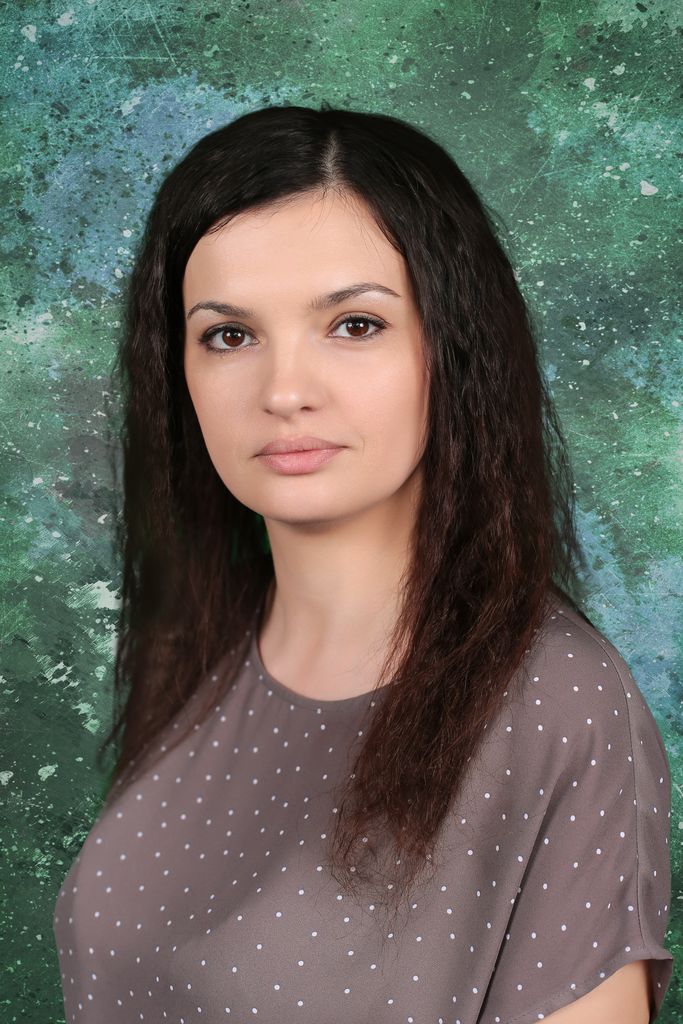 Петрищева Марина Николаевна.